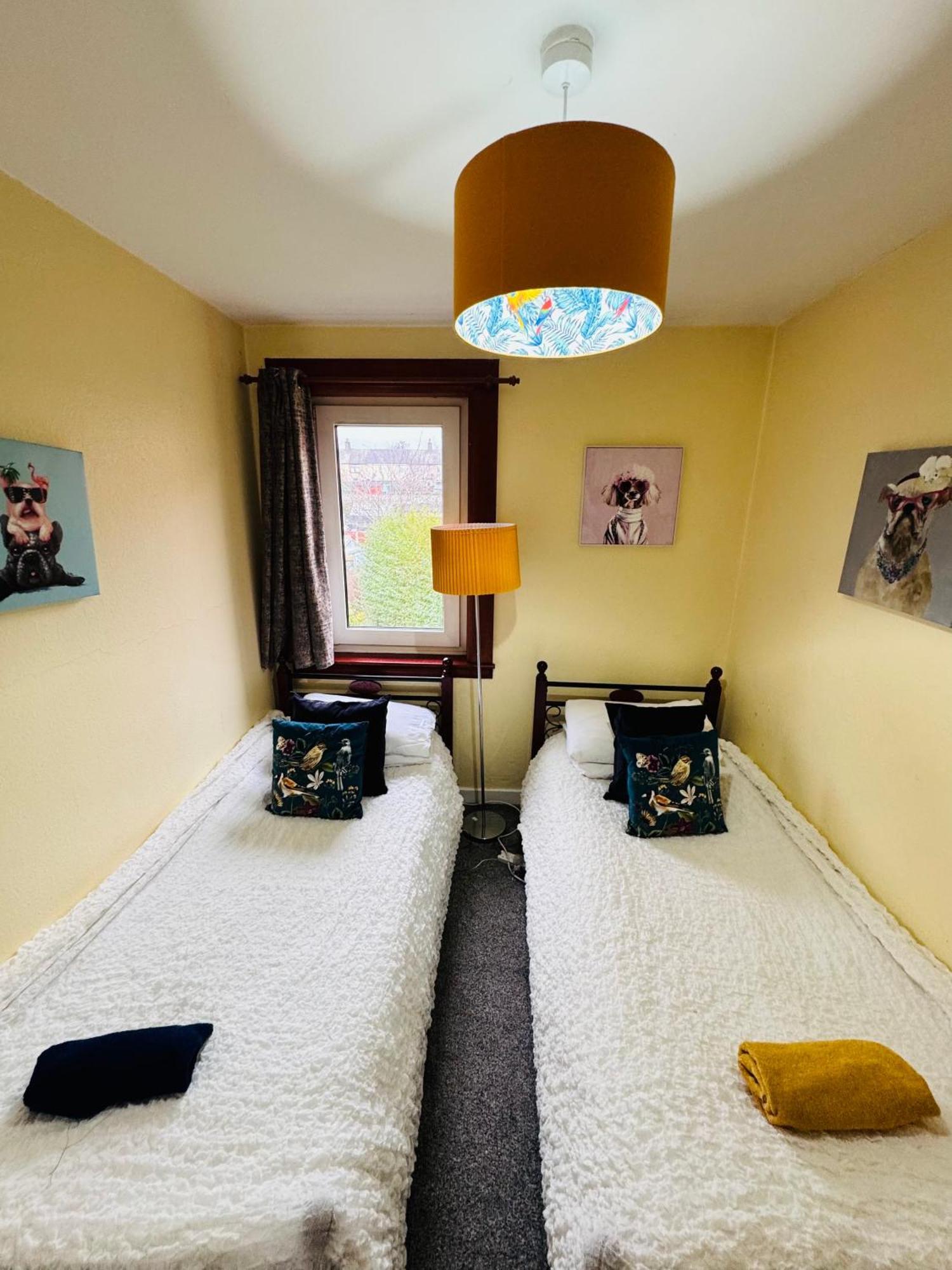 Park Road Holiday Home Rosyth Bagian luar foto